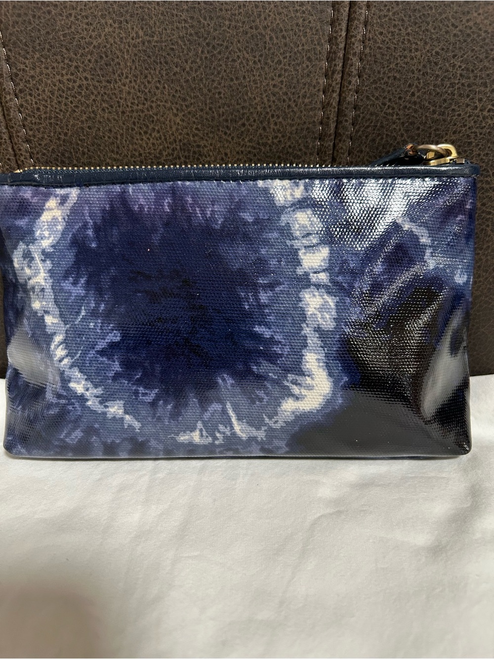 Michael Kors Blue and White Tie-Dye Small Pouch - Picture 3 of 10